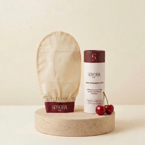 Gant exfoliant en soie — Corps